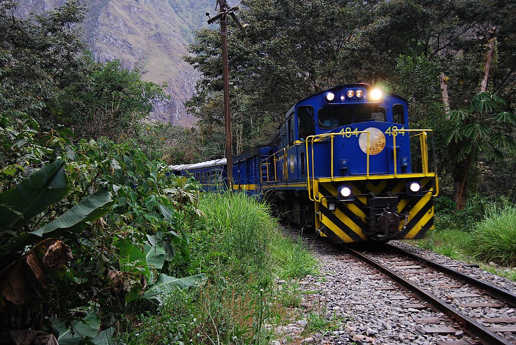 train to machu picchu